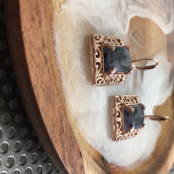 🖤Rosegold plated gemstone earrings - Picture 6 of 12